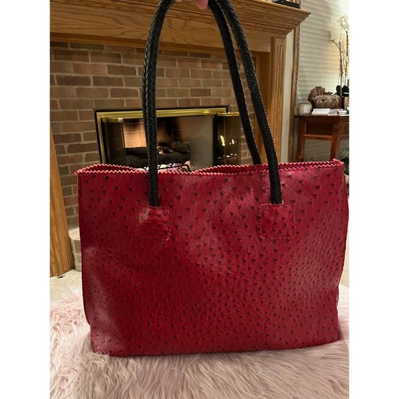 22 Designs Bags Stunning 22 Tote Vegan Ostrich Leather Zip Tote
